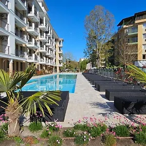 Emilia Romana Park Aparthotel Slantschew brjag