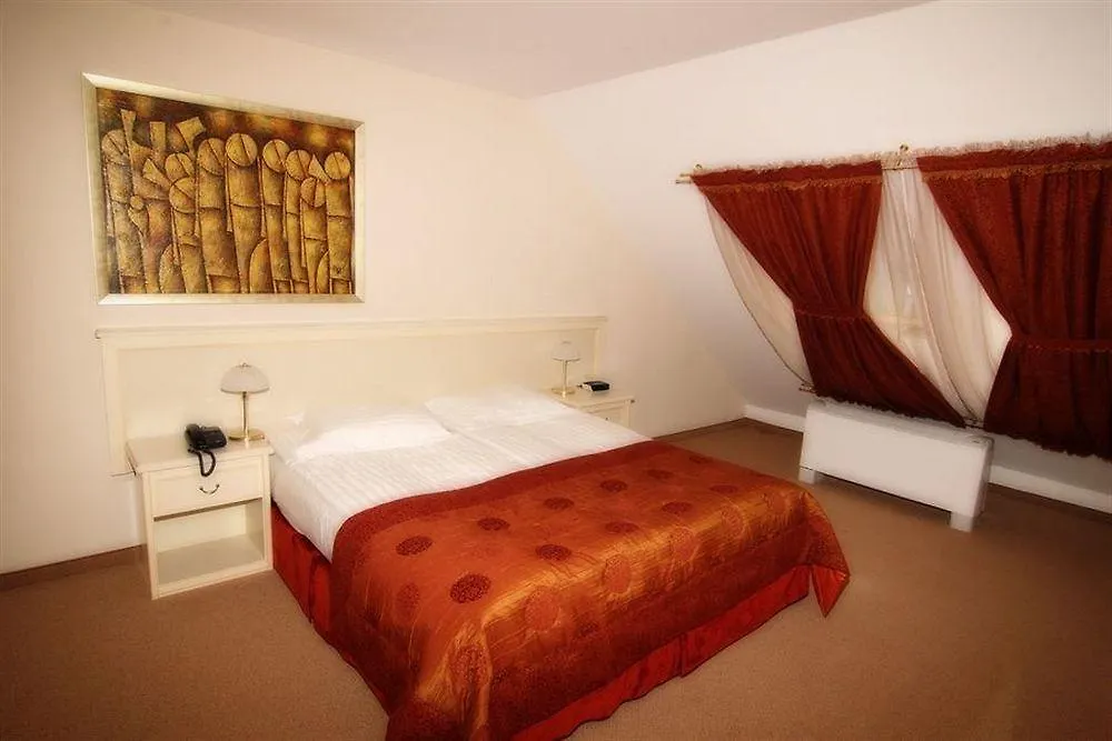 St. George Hotel Sofia 3*,  Bulgaria