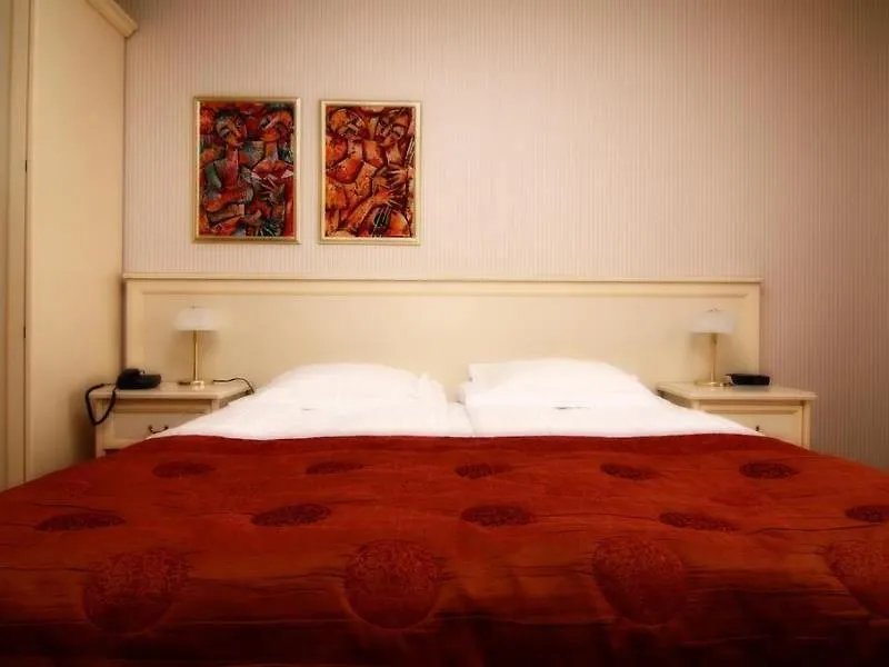 ***  סופיה St. George Hotel בולגריה